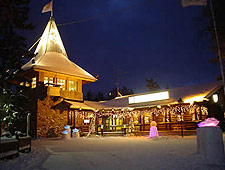 Het Santa Claus Village, officiële woonplaats van de enige echte Kerstman is op de Noordpoolcirkel gelegen
